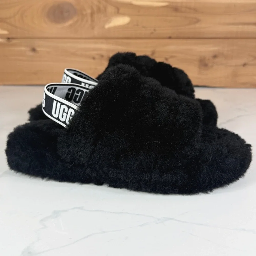 UGG Fluff Yeah Slide Black Sheepskin Elastic Backstrap Slippers Girl Size 1 Cozy